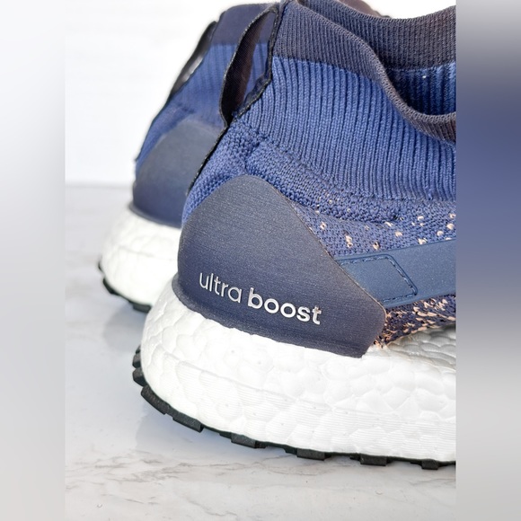 ADIDAS | ULTRABOOST X ALL TERRAIN (Noble Indigo/ Ash Pearl) - Picture 5 of 16
